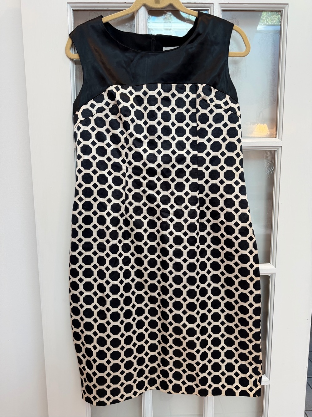 Vintage Karen Millen Chic Honeycomb Black & Cream Satin Shift Dress Size 12